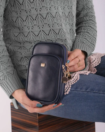 کیف پاسپورتی گلاره