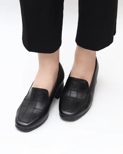 کفش زنانه طبی شبنم