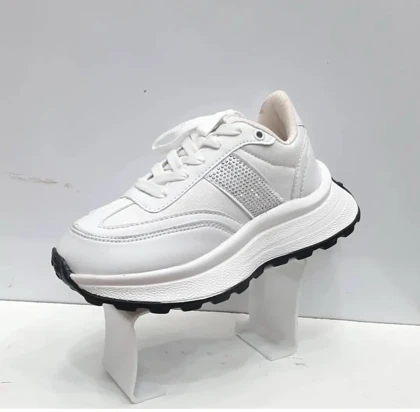 کتانی ونس بچگانه اکلیلی زارا