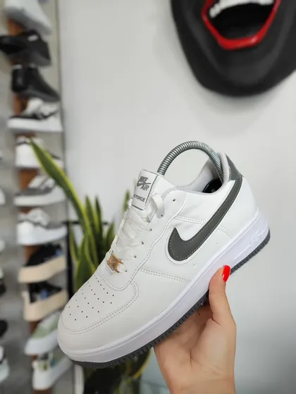 سایز 44- نایک ایرفورس- سفید طوسی