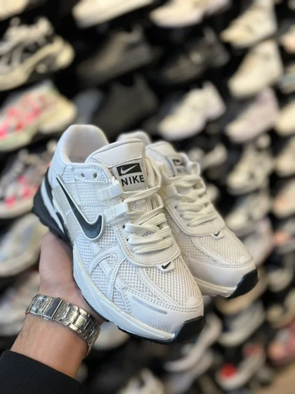 کتانی زنانه V2Kسفید بغل مشکی