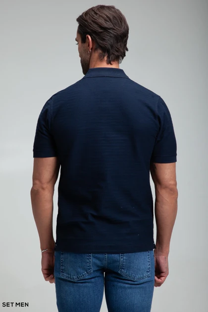 تیشرت یقه دارنیم زیپ بافت