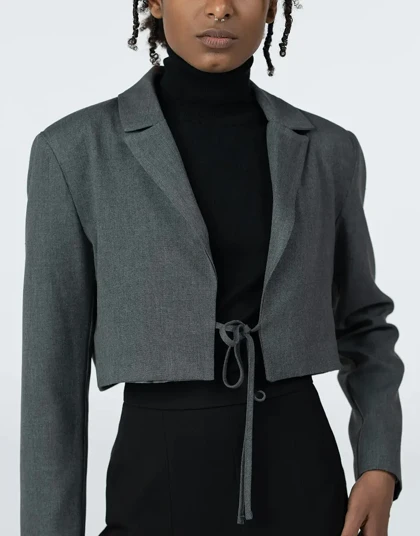 کراپ جلو بند دار