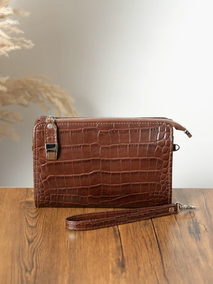 کیف دستی چرم طبیعی قهوه ای کارلوتی کد b212