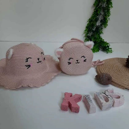 کلاه وکیف حصیری دخترانه طرح گل وطرح لبخند