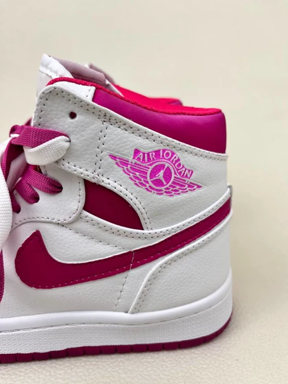 کتانی ونس زنانه ساق‌دار ایر جردن AIR jordan 1 کد 912