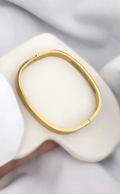 دستبند النگویی کارتیه استیل زنانه 831