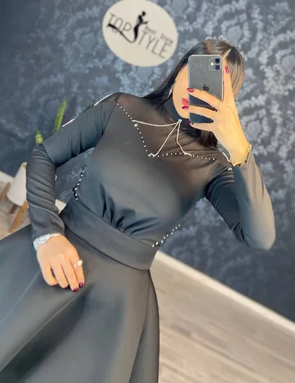 نیم‌تنه کد : 7828