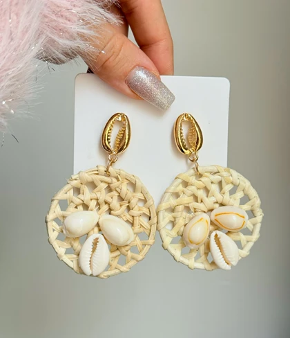 گوشواره ساحلی گرد حصیری با صدف طرح بهاره