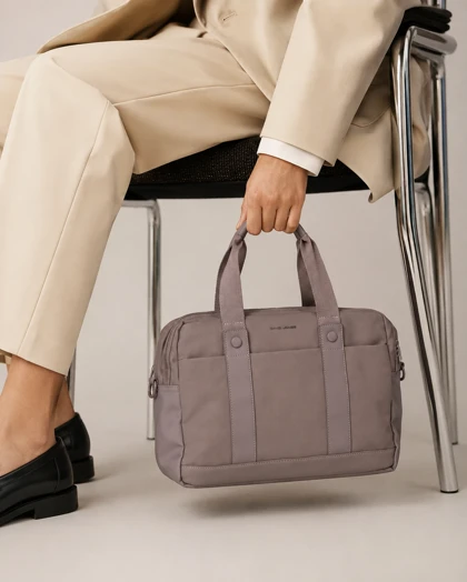 کیف اداری چرم مصنوعی جادار و شیک دیوید جونز DAVIDJONES