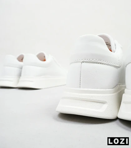 کفش کتانی مردانه سفید PULL & BEAR