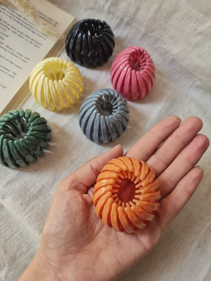 گیره گوجه مو