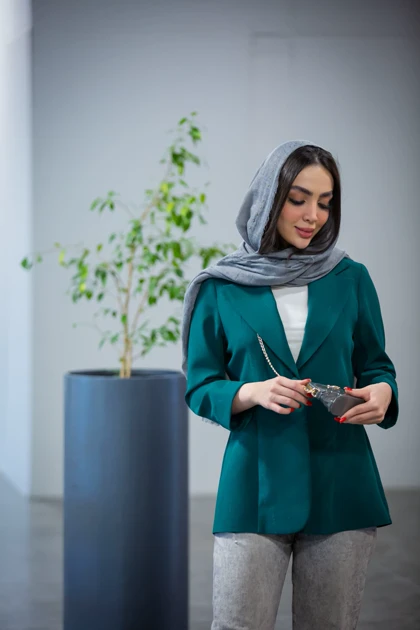 مانتو مازراتی لمه تک دکمه رها