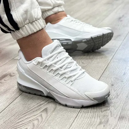کتانی مردانه مدل نایک ایرمکس پلاس nike air max رنگ مشکی کپسول دار