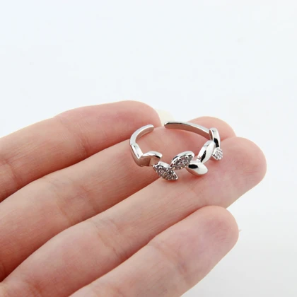 انگشتر زنانه مدل گندم نگینی