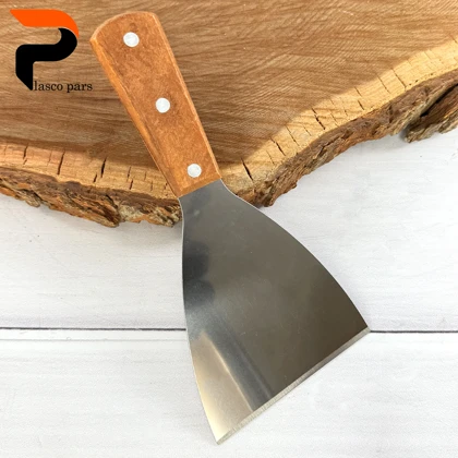 کاردک باریک فلزی دسته چوبی