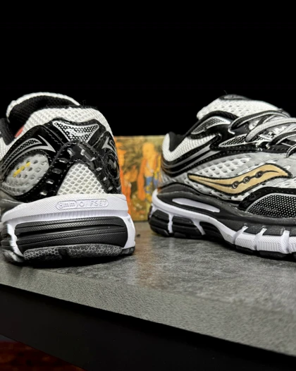 کتانی مردانه ساکونی