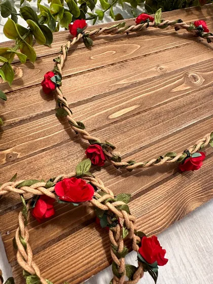 تاج گل یلدایی کنفی