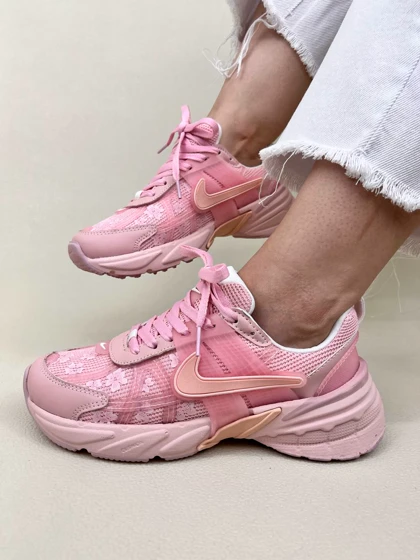 کتانی زنانه نایک وی تو کی طرح گل‌دار | کتانی زنانه نایک وی تو کی طرح گل‌دار nike v2k Flowers Run Womans کد 1325 کد 264