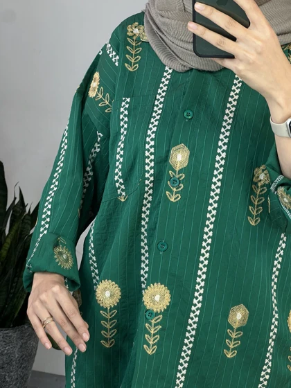 مانتو گلدوزی آزاده