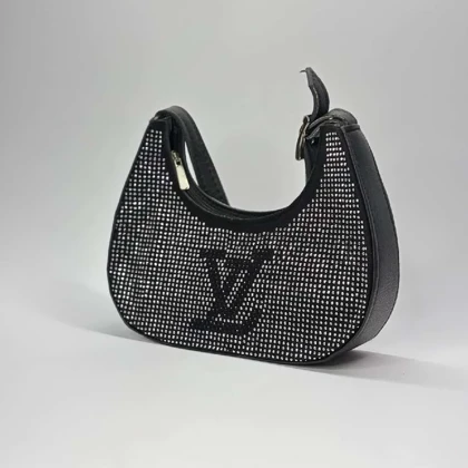 کیف دوشی زنانه مدلLouis Vuitton نگین‌دار مشکی