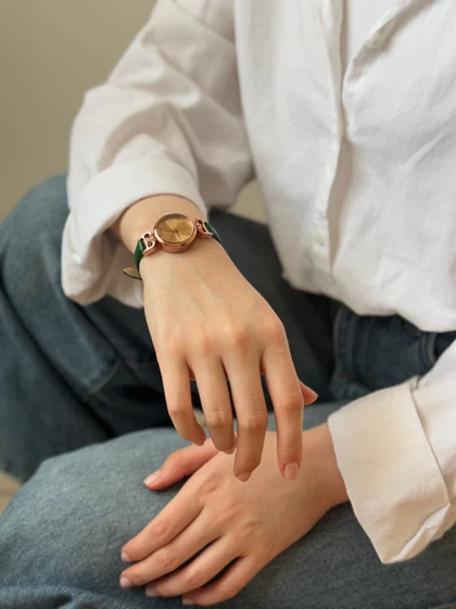 ساعت رز