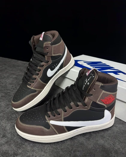 کتانی جردن تراویس ساق‌دار موکا