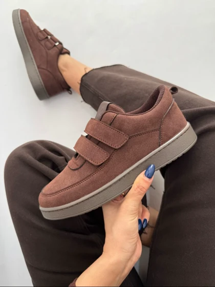 ونس دوچسب پالاس 4382