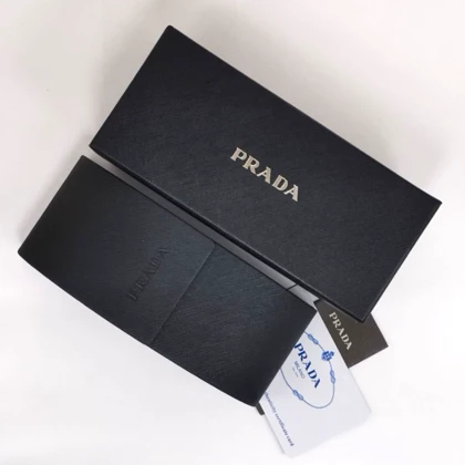 هاردباکس PRADA