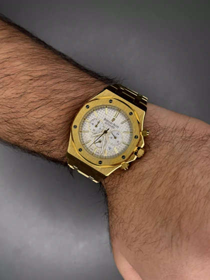 ساعت مچی اودمار پیگه کورنوگراف بند طلایی صفحه سفید Audemars Piguet