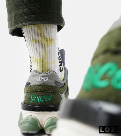 کفش کتانی مردانه سبز NEW BALANCE 9060