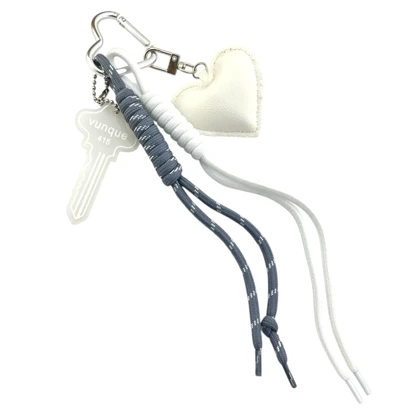 آویز کیف طرح قلب چرمی با آویز کلید