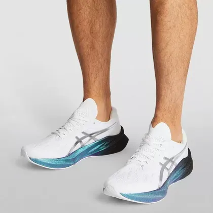 کتانی اسیکس نوابلاست 3 سفیدAsics NOVABLAST کد 446