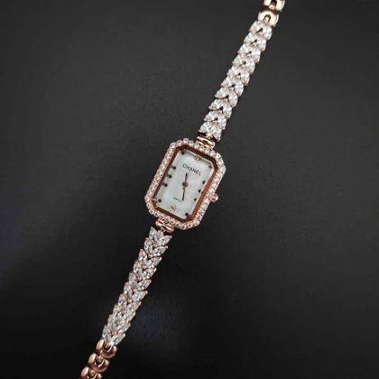 ساعت مچی زنانه چنل Chanel رنگ ثابت استیل316 با موتور کوارتز ژاپن کد 3