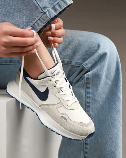 کتانی زنانه دخترانه راحتی بندی Nike LC