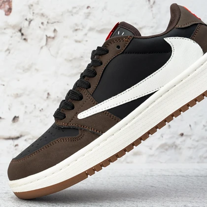 کفش کتانی زنانه نایک ایر جردن 1 ترویس دارک موکا (Nike Air Jordan 1 x Low Travis Scott Dark Mocha) کد 2336