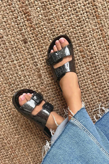 دمپایی زنانه استراسونس straswans