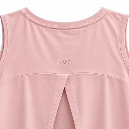 تاپ ورزشی زنانه کالو Kalo مدل فایتر
