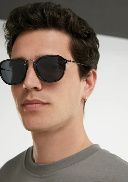 عینک آفتابی دی فرانکلین مدل D.Franklin ROLLER SQ / BLACK - GRAD BLACK