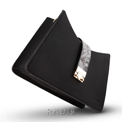 کیف دوشی زنانه چرم رادیس مدل Angela کد 138-M.RTL