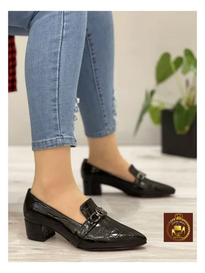 کفش مجلسی چرم و ورنی زنانه