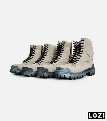 بوت مردانه کرم شیری BALENCIAGA مدل 6738