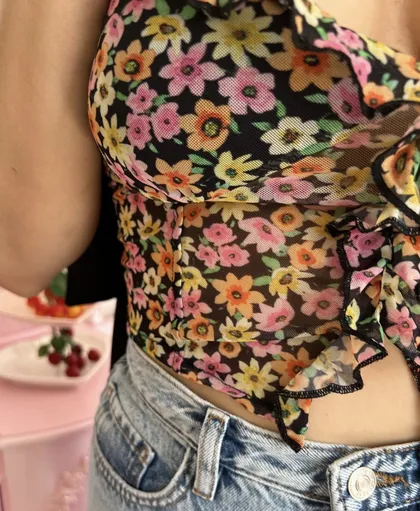 کراپ توری از برشکا🍒🌸