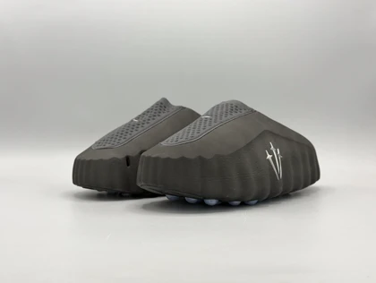 اسلیپر نایکی مایند001 مشکی آبی/Nike Slipper Mind001