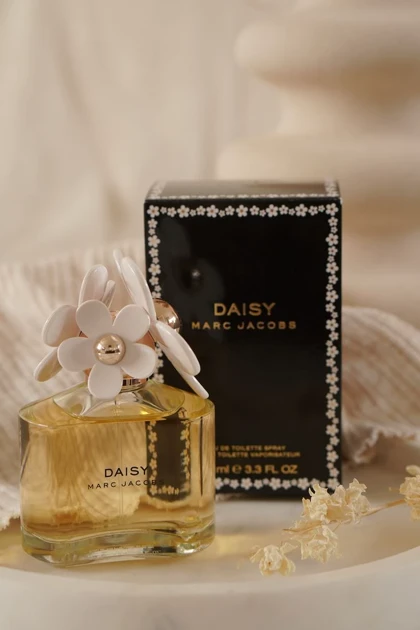عطر مارک جاکوبز دسی او سو اینتنس Marc Jacobs Daisy Eau So Intense