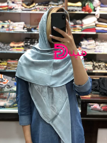 روسری فندی پارچه مارک