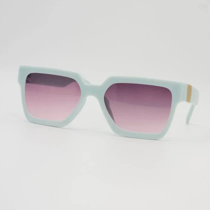 عینک آفتابی بچگانه اسپرت با شیشه‌های ضد اشعه UV