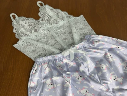 ست نیم‌تنه گیپور و شلوارک طرح خرگوش 031