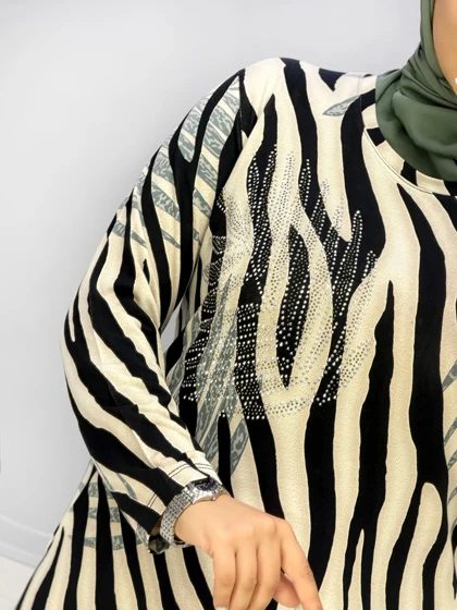 بلوز ویسکوز زبرا کد 2254821