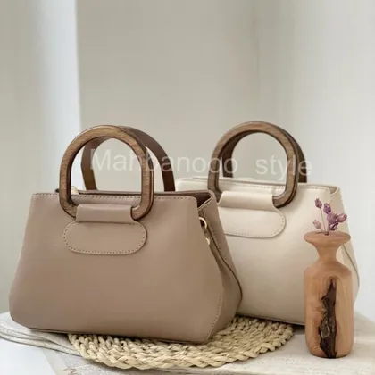 کیف دستی ودوشی مدل داوی